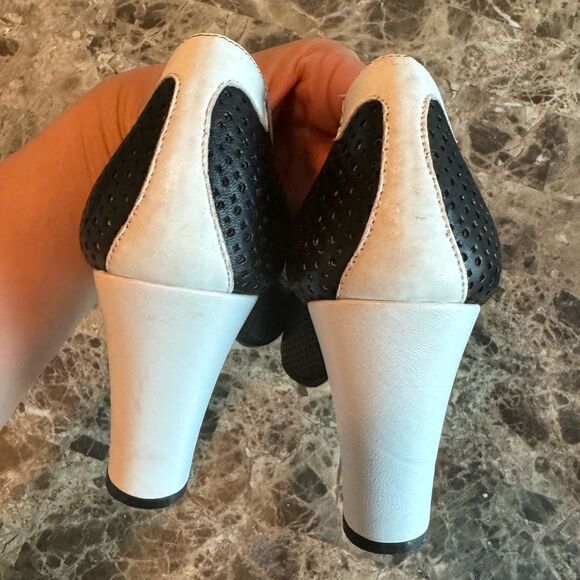 Taryn Rose Leather Heels Napa Mesh Open Toe Spectator US 8 EUR 38.5​ - Picture 7 of 10